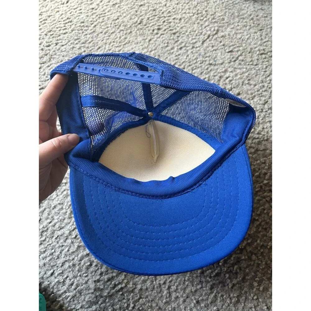 Wikiki Beach Hawaii Trucker Cap Hat Adult Snapback White Blue Poly Cotton